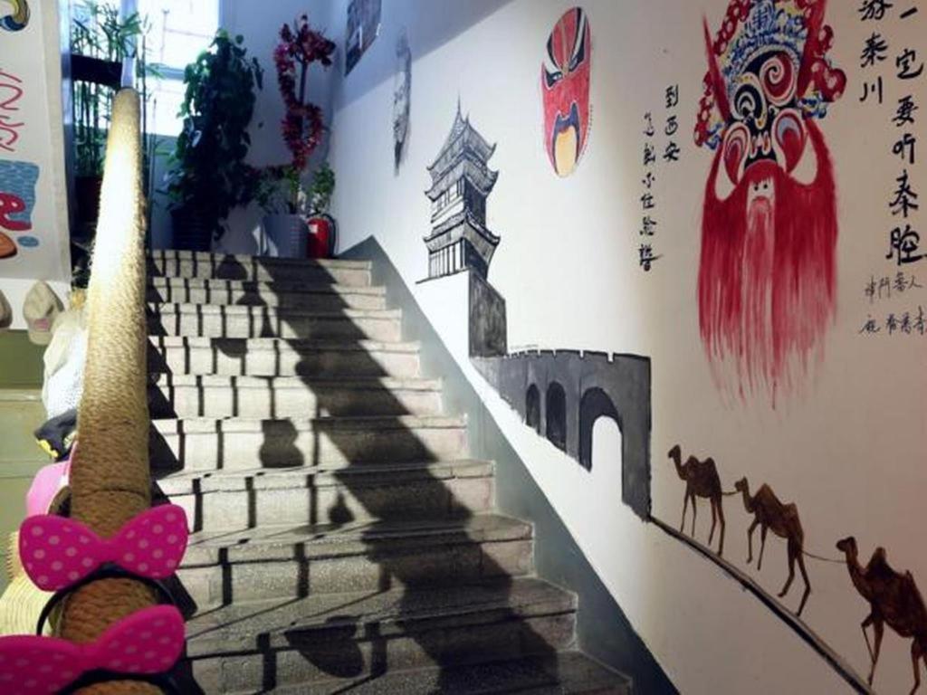 Xian Facebook Youth Hostel Сиань Экстерьер фото