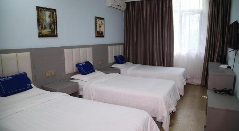 Xian Facebook Youth Hostel Сиань Экстерьер фото